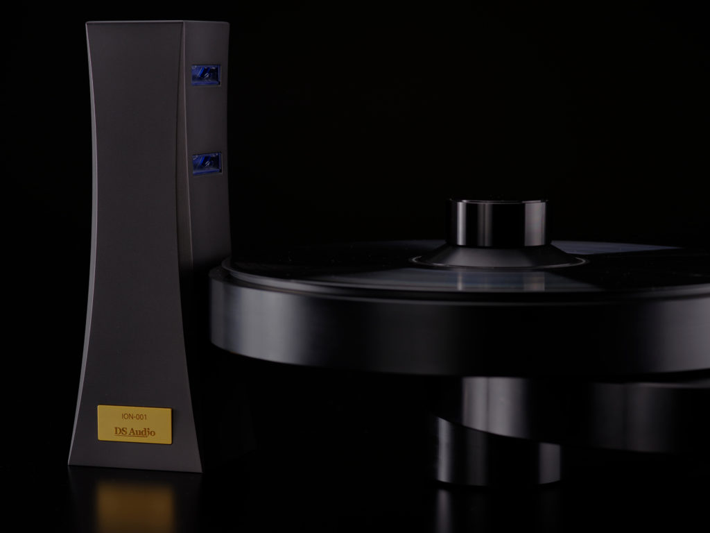 ION - 001 Vinyl Ionizer