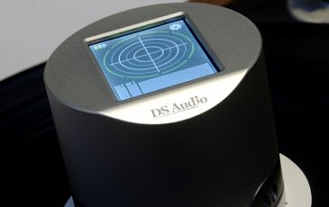 DS Audio ES 001